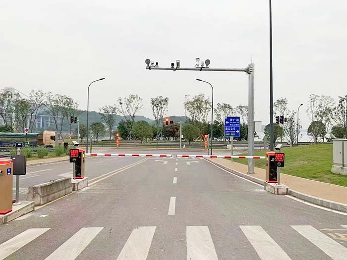 廣陽(yáng)島直桿道閘