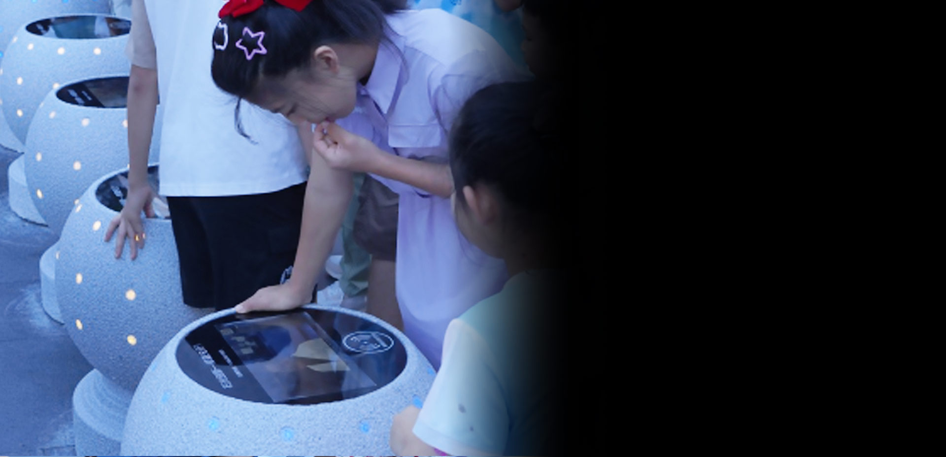 3D智能發(fā)光障礙球